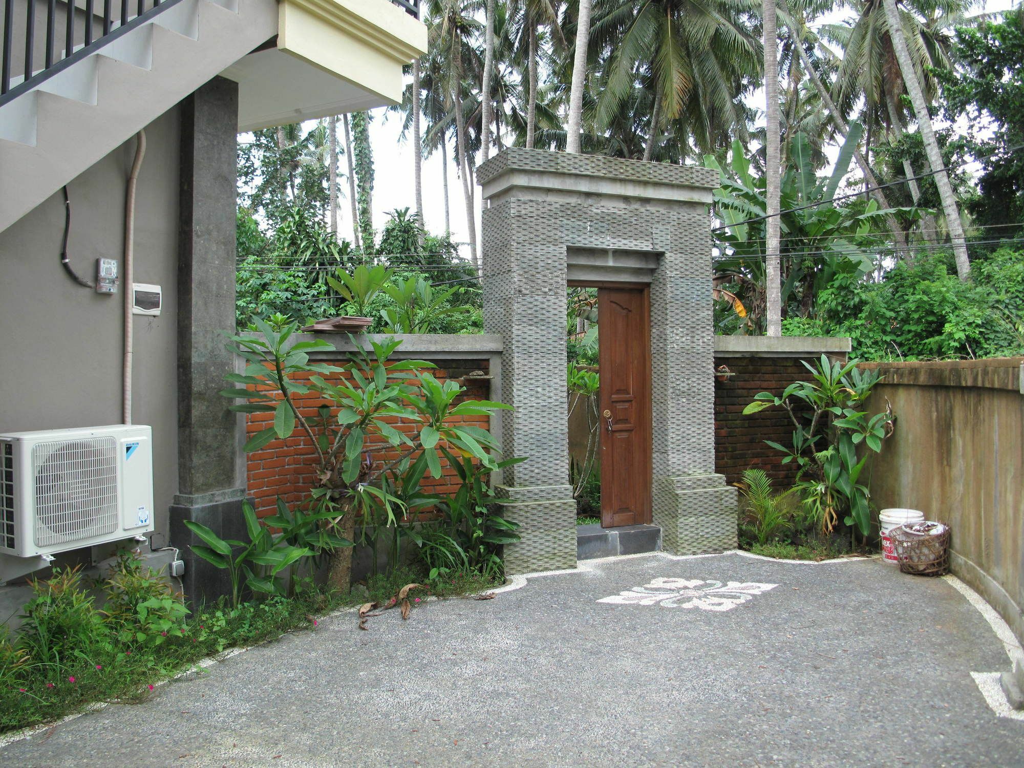 Sunrise Coconut House Hotel Ubud  Ngoại thất bức ảnh